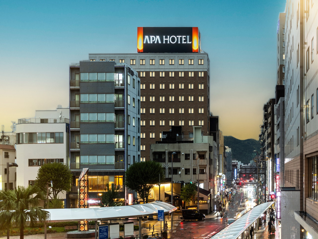 アパホテル〈鹿児島中央駅前〉画像