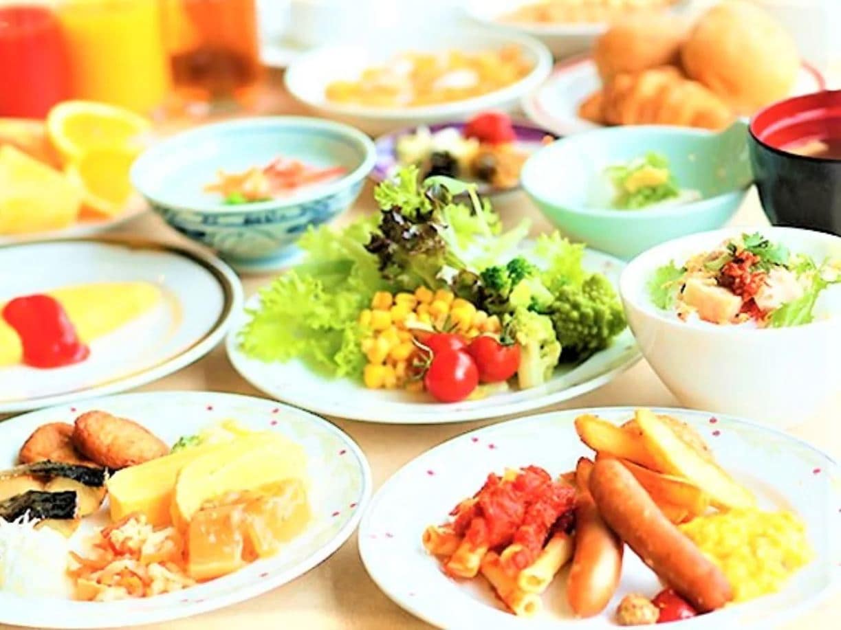 和洋朝食バイキング無料サービス