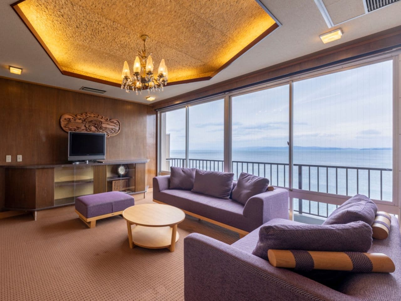 特別室「鳳凰」ツインベッド+和室14畳