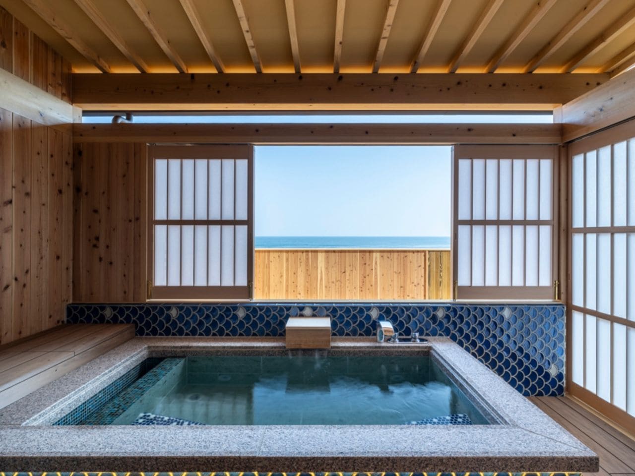 温泉露天風呂付き客室/たい（101号室）・ひらめ（102号室）・ぶり（103号室）