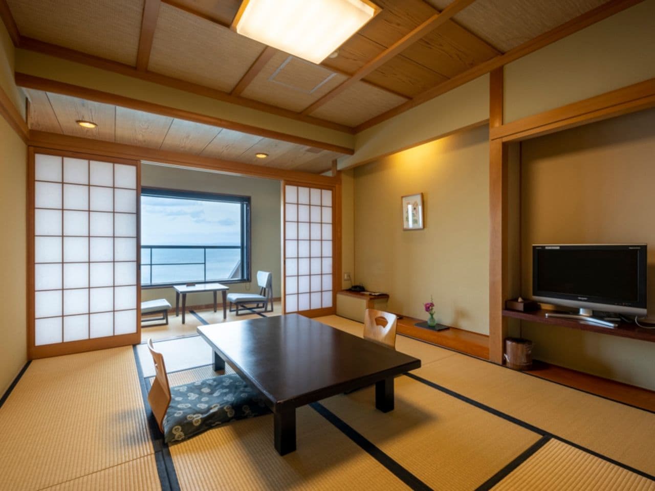 海側和室8畳