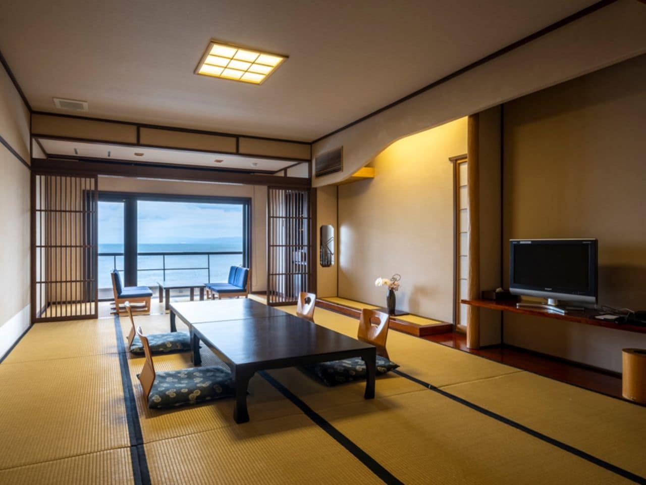 本館5階「夕なぎグランデ」和室14畳