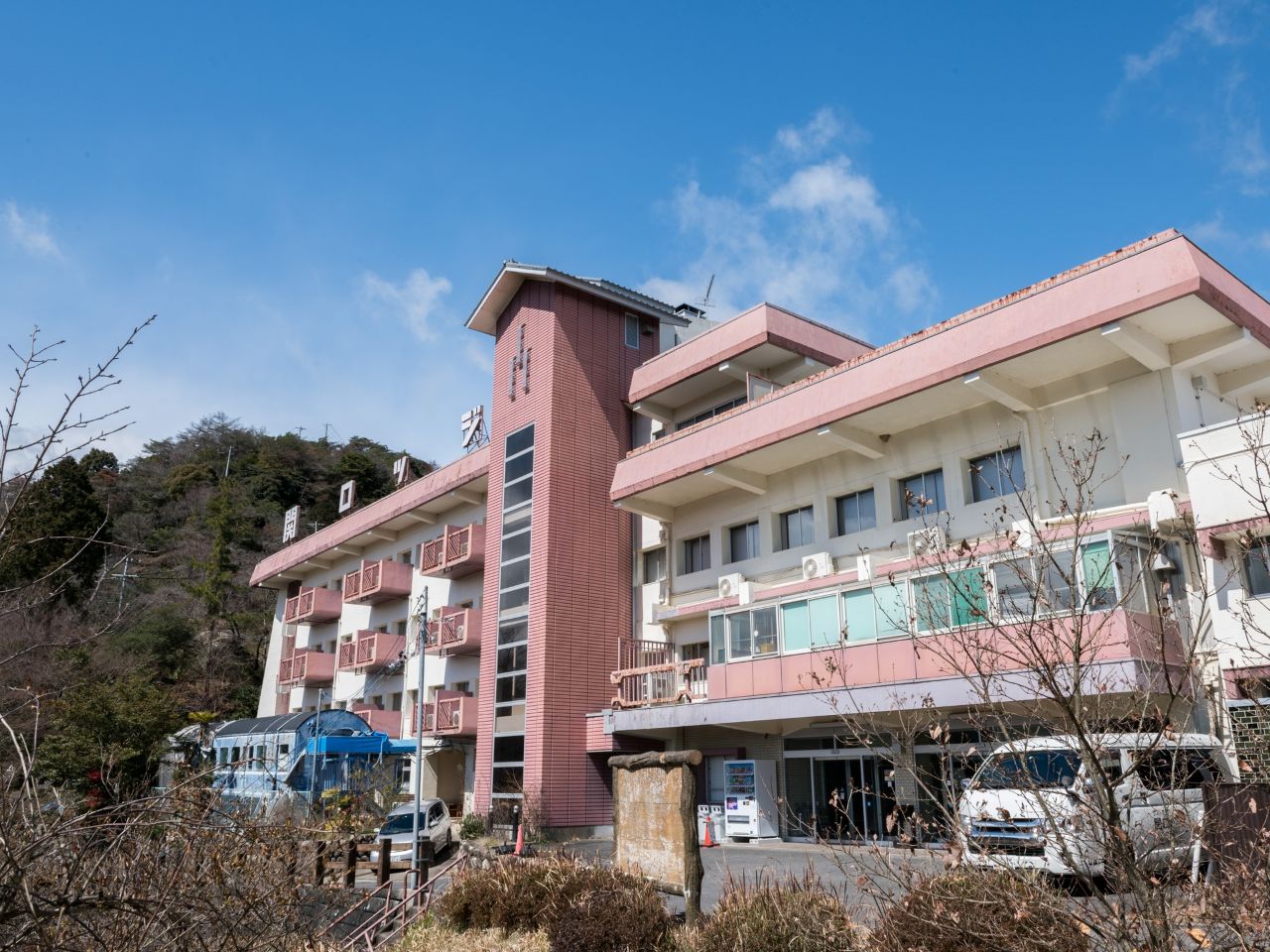 ゲストホテル関ロッジ