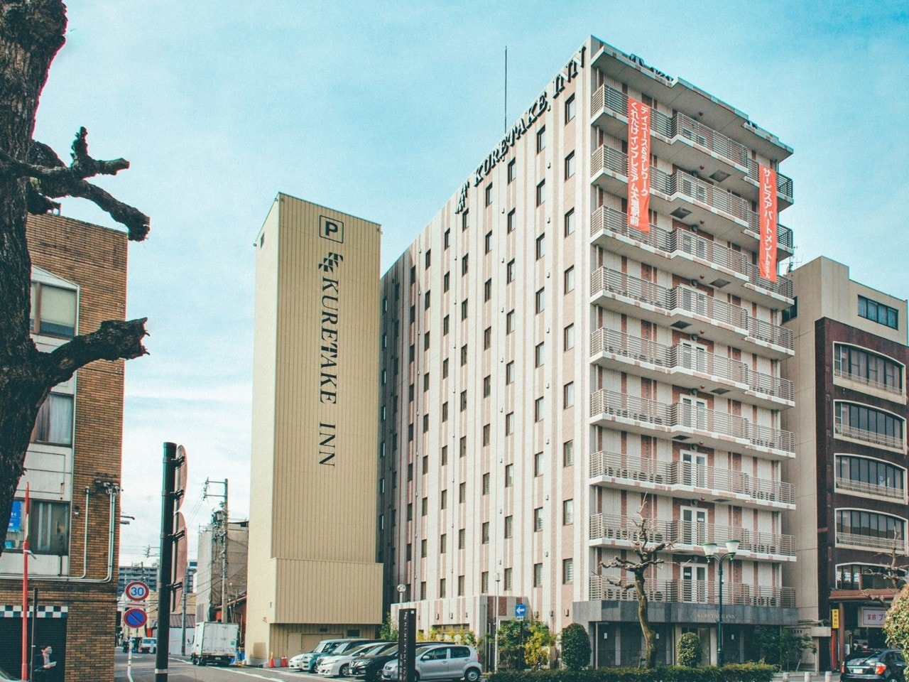 ホテル敷地内駐車場