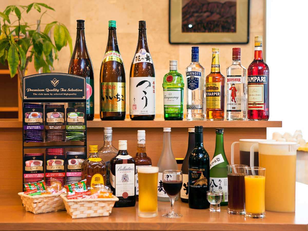ビールやアルコール・ソフトドリンクを1杯無料でご提供