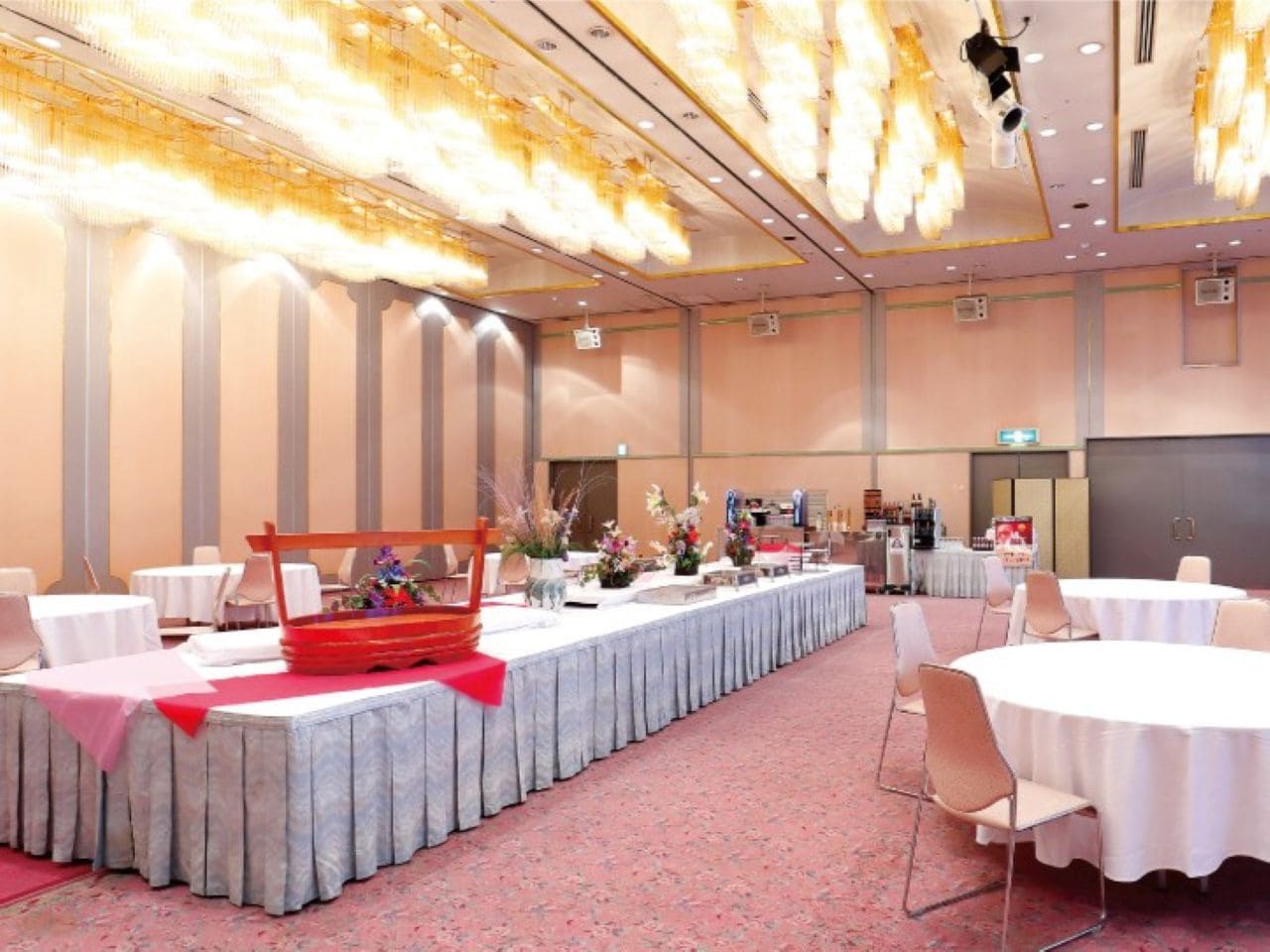 大宴会場／サザンセトホール（2F）