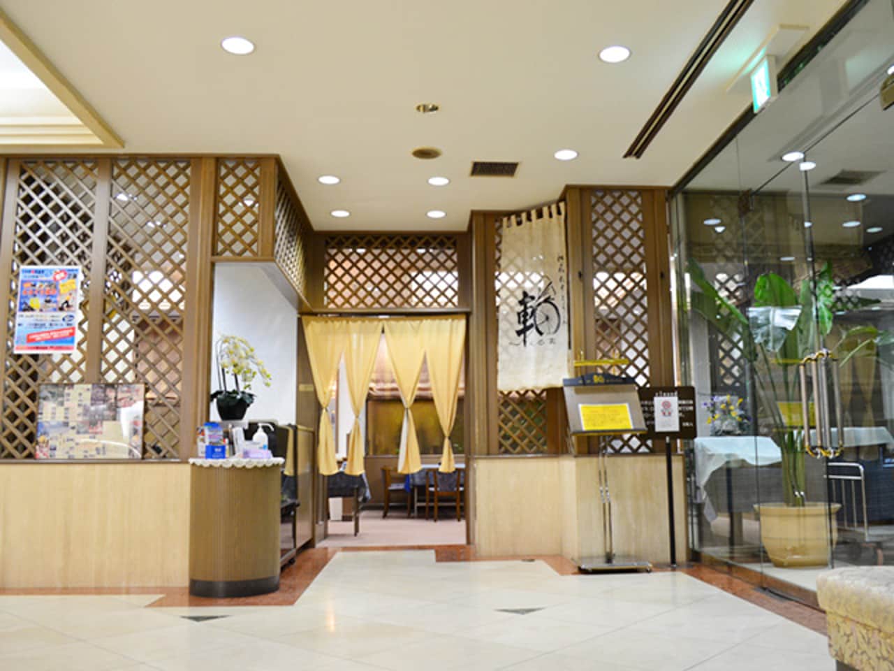レストラン入口