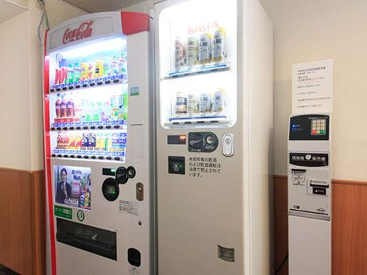 自動販売機(各階/エレベーター前)