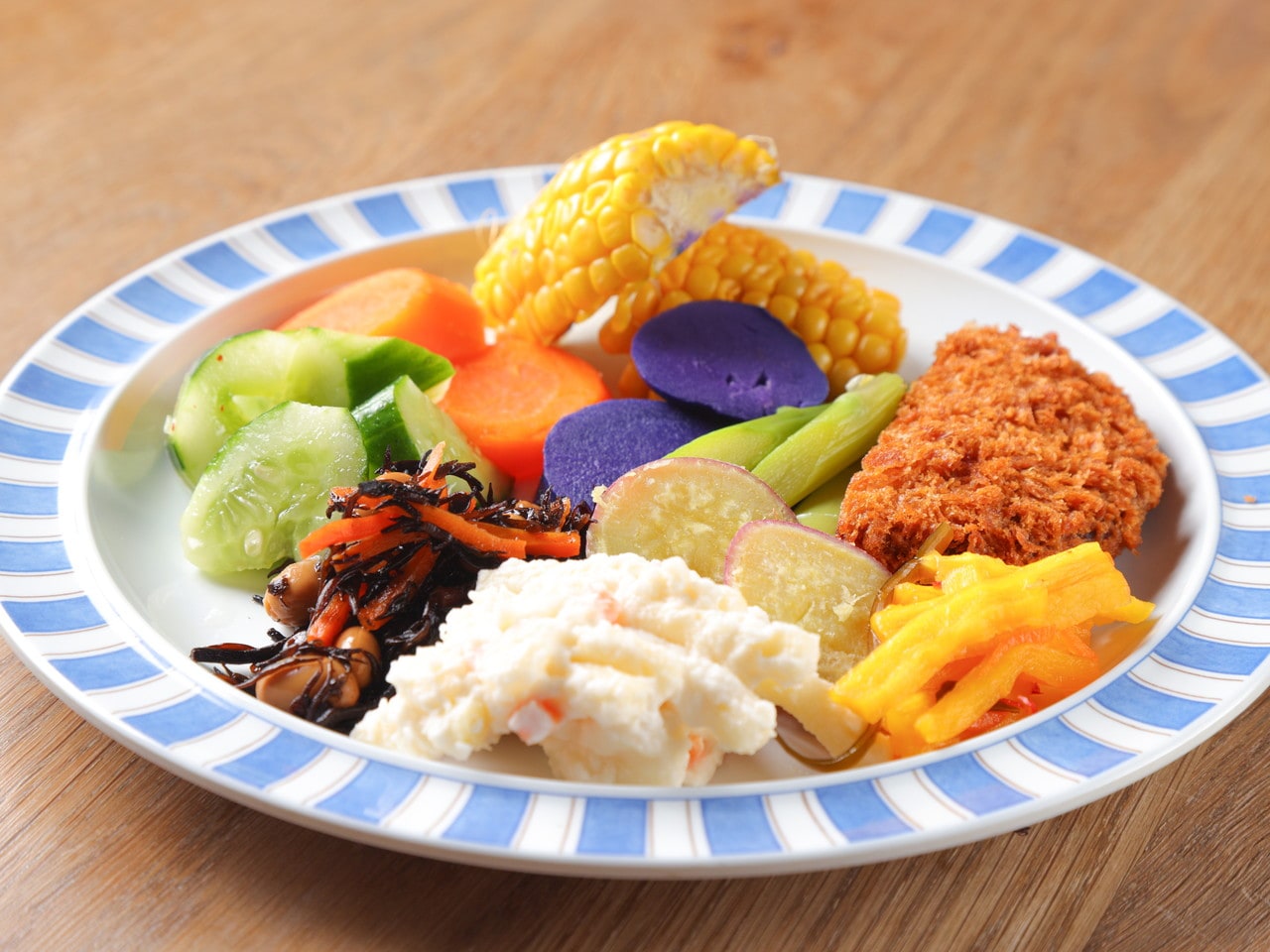 ビュッフェ盛り付け(イメージ)