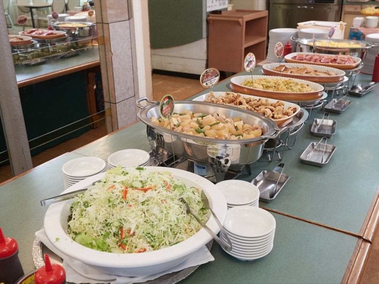 朝食