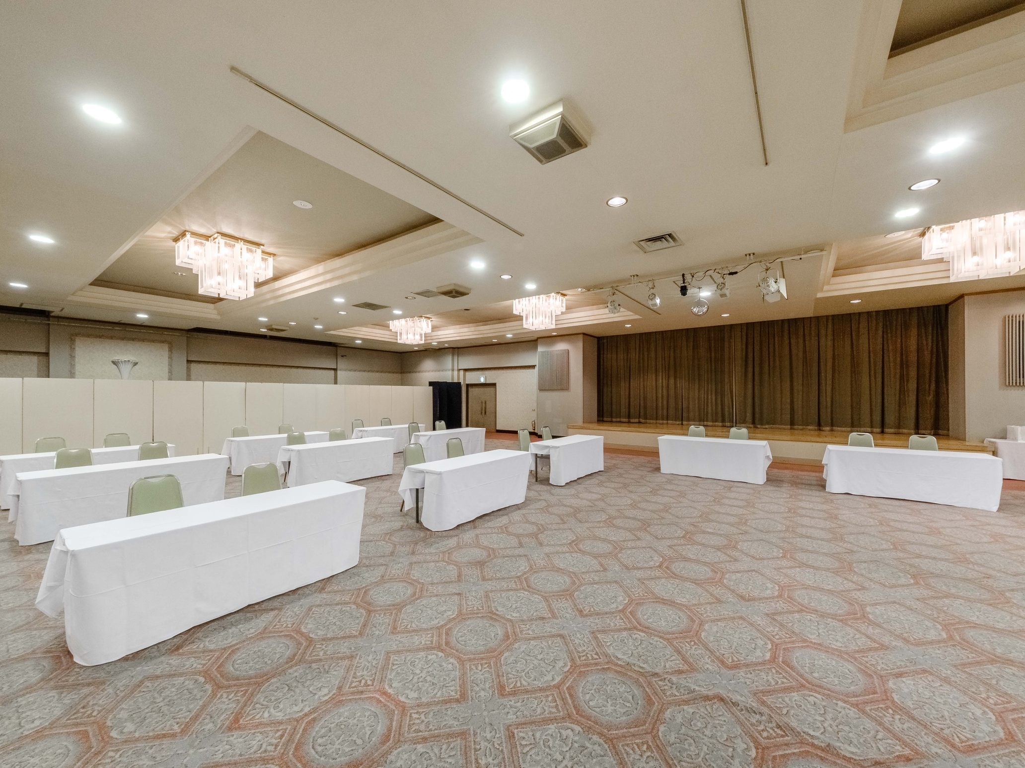 会議場・宴会場あり