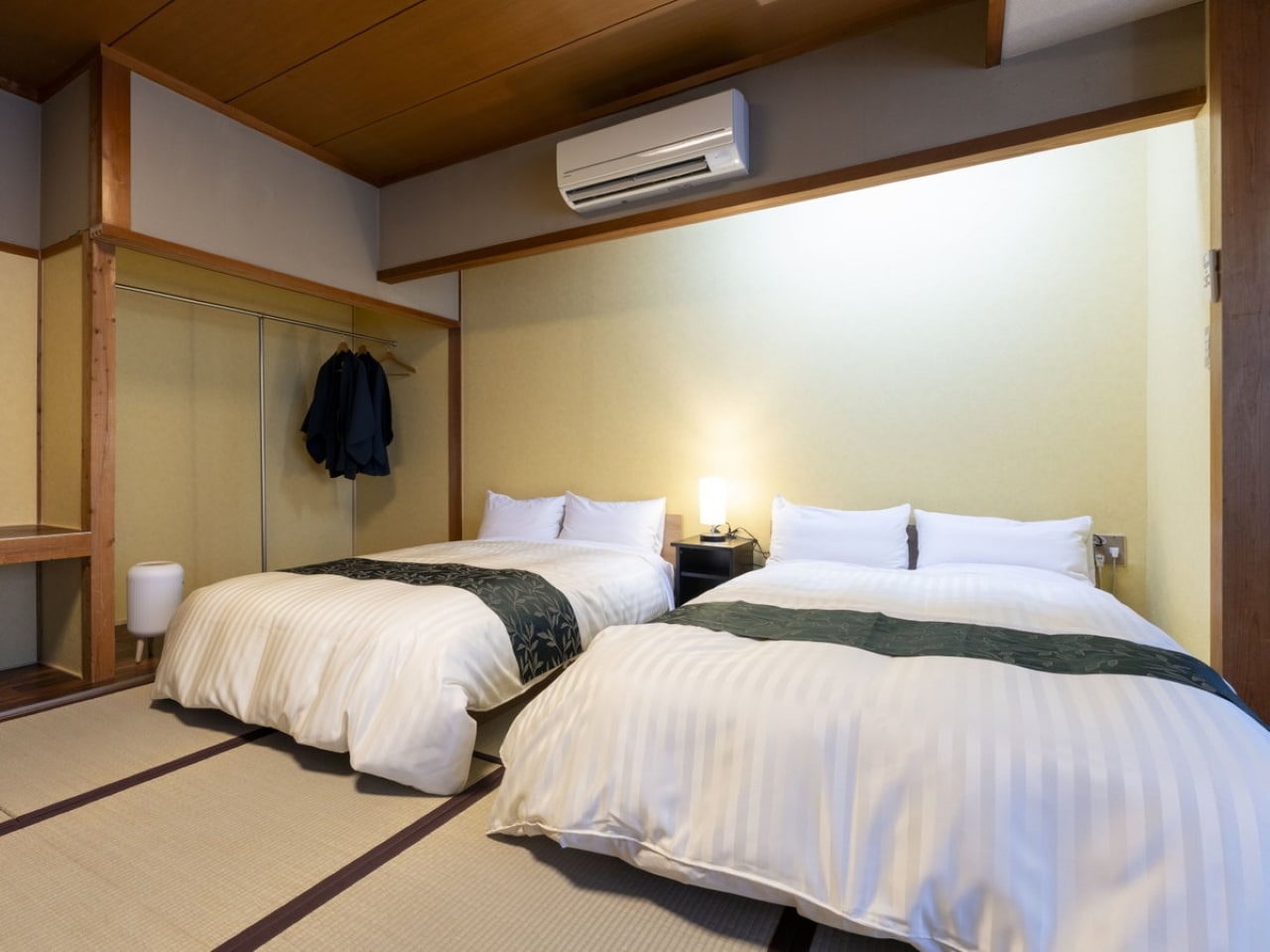 和モダン【ツインベッドルーム】