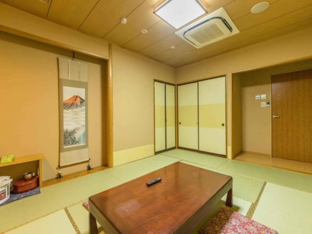 和室【喫煙】（バス・トイレ無し）