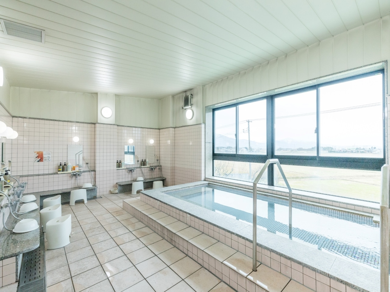 貴婦人の湯（2F女湯）