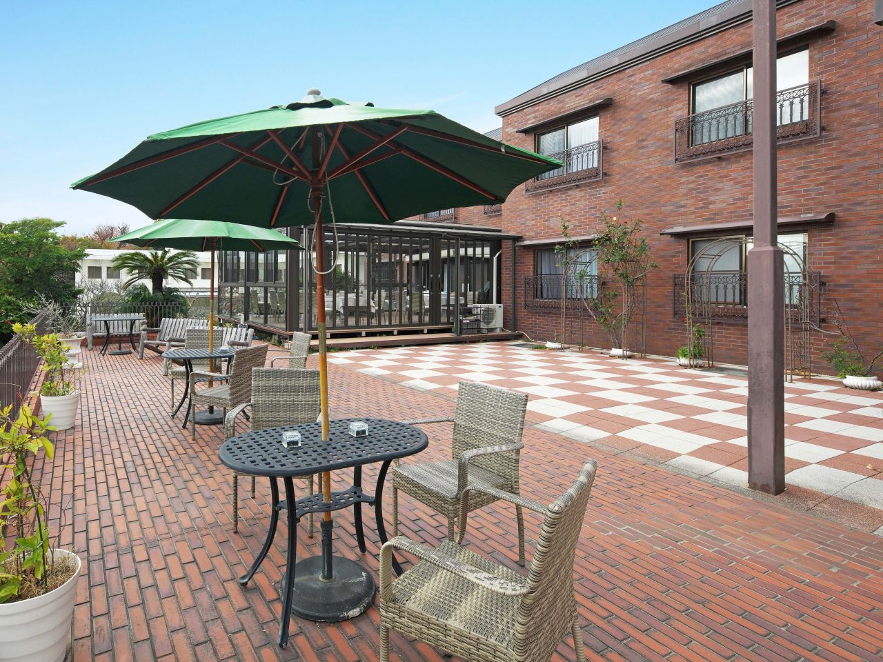 伊豆高原の自然を心地よく感じられるテラス※BBQ承ります。詳細はお問い合わせください