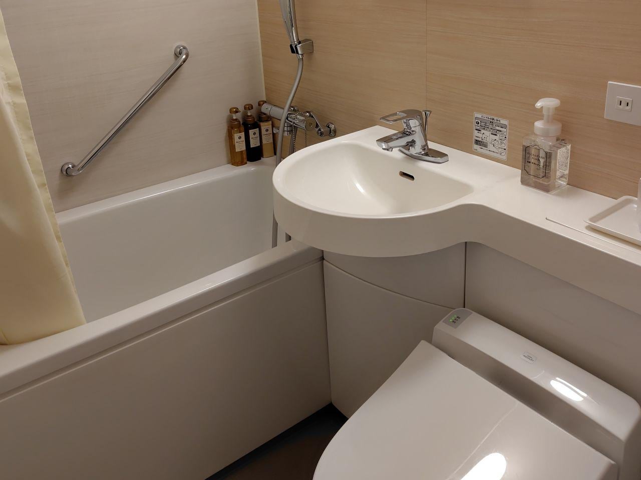 客室ユニットバス