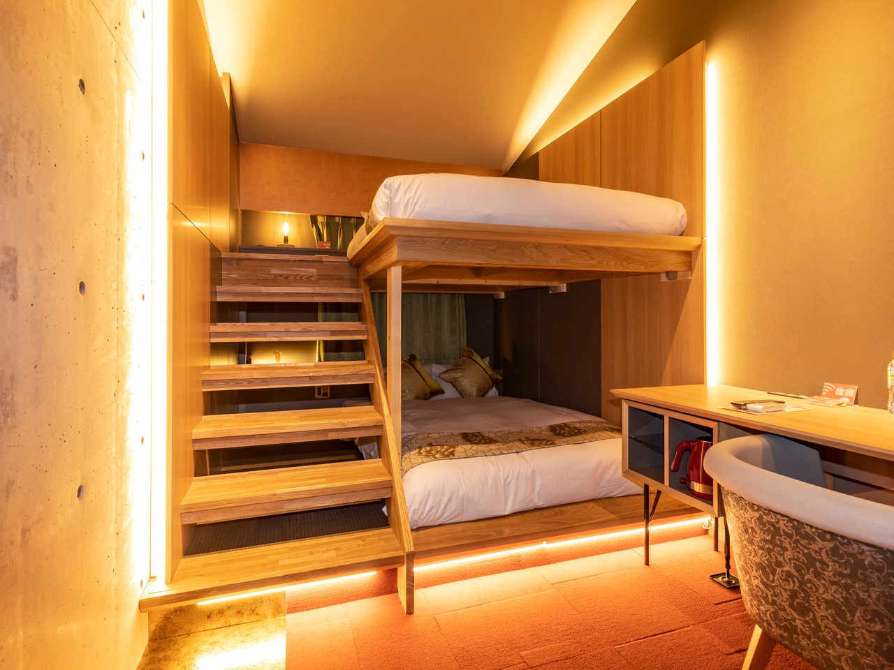 ゴールドビッグベッド