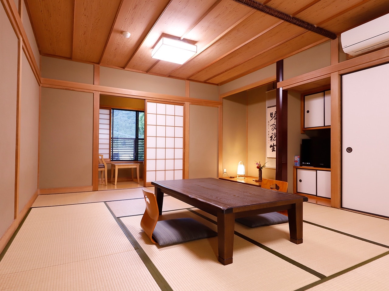 由布岳の見える和室12畳（禁煙）