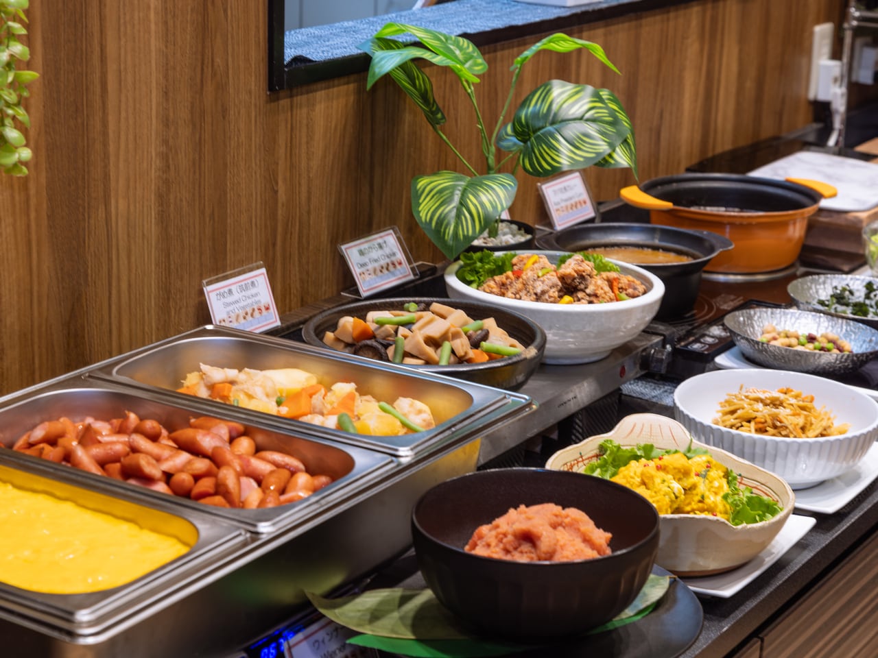 朝食　和洋30種類以上　バイキング