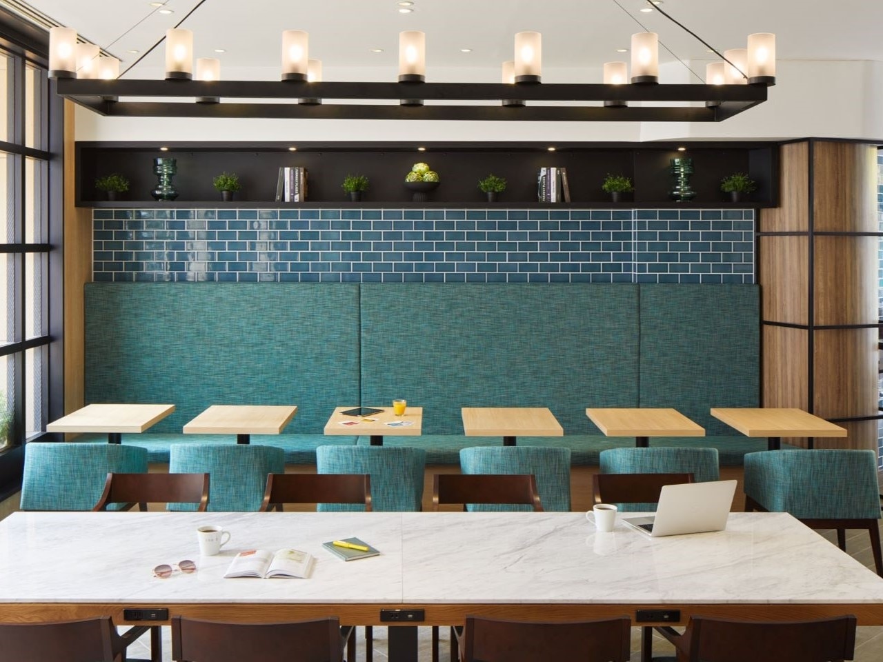 ロビーのデザインコンセプトは〝トラディッショナルモダン”