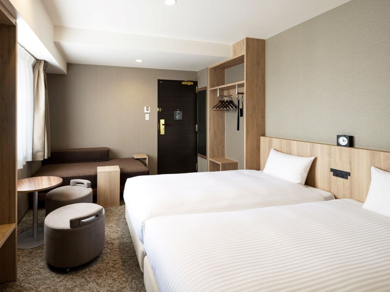 デラックスツイン