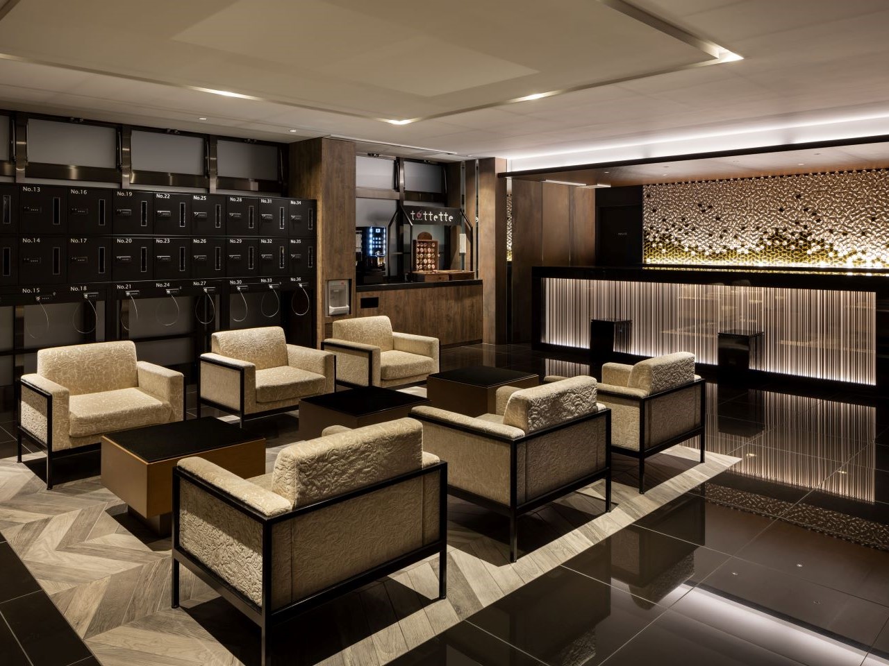 フロント・ロビー