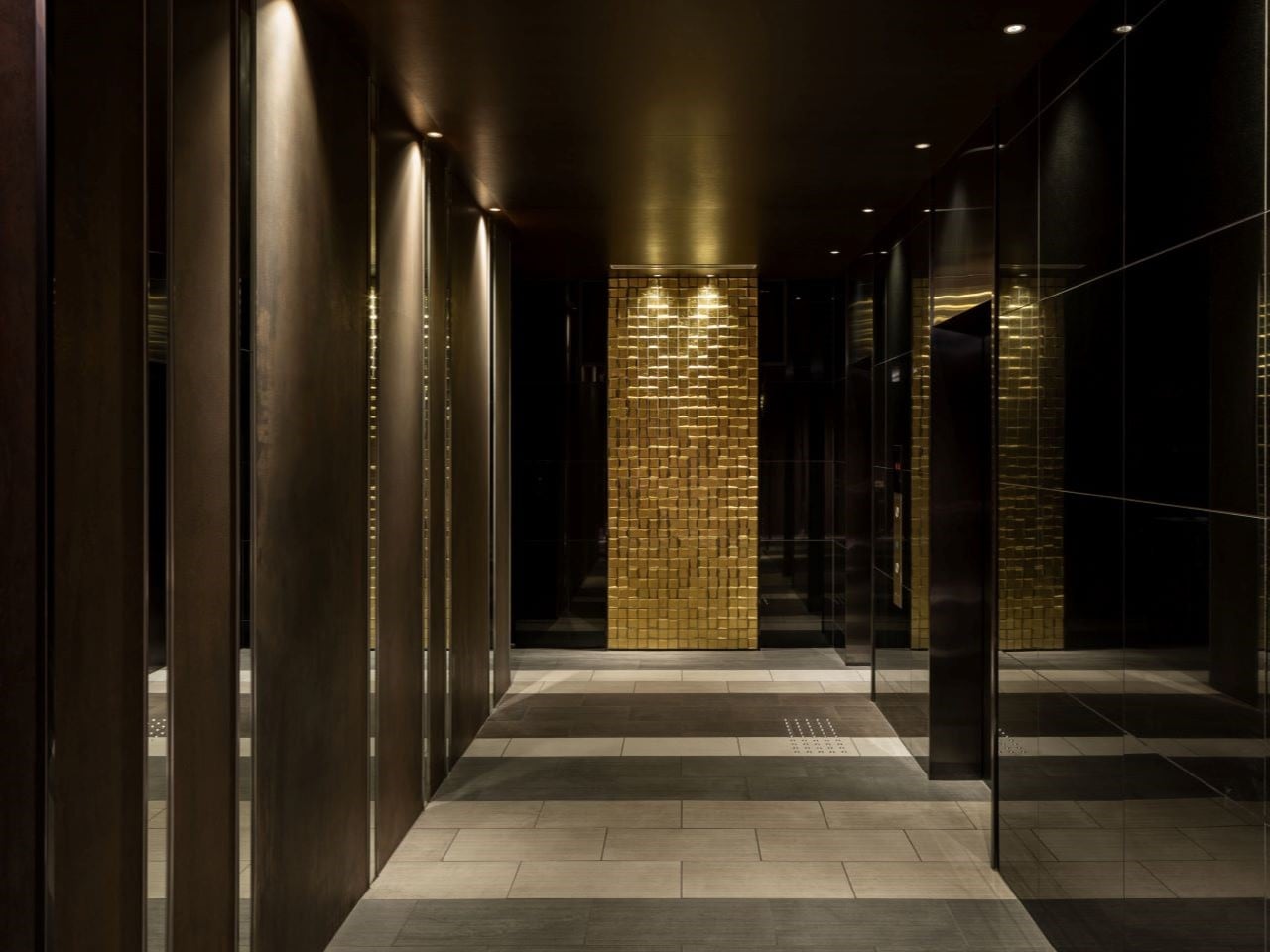 エレベーターホール