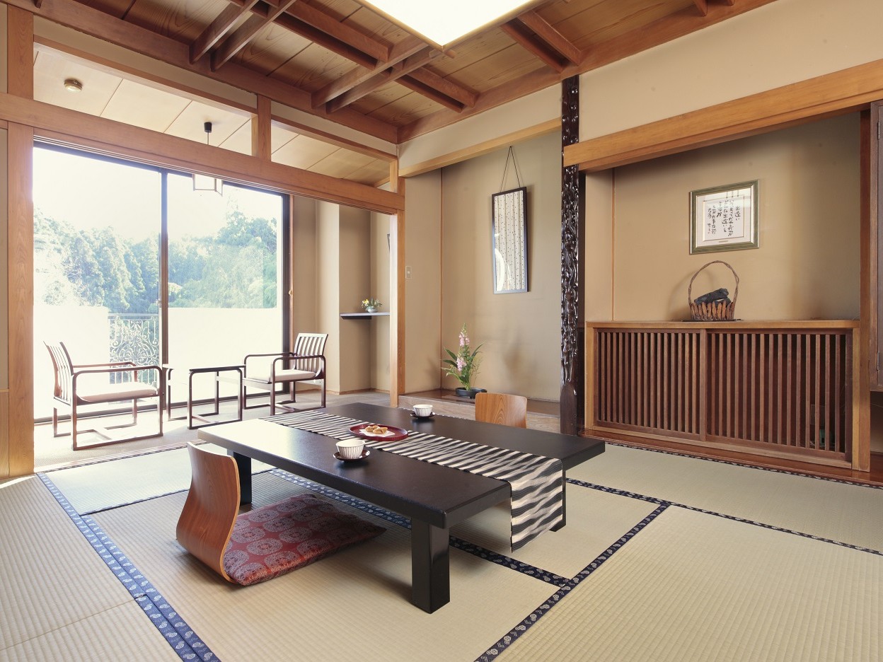 純和風の客室