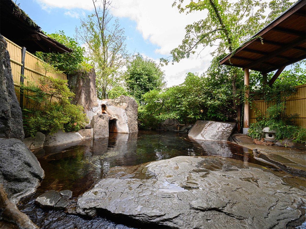 露天風呂／男湯