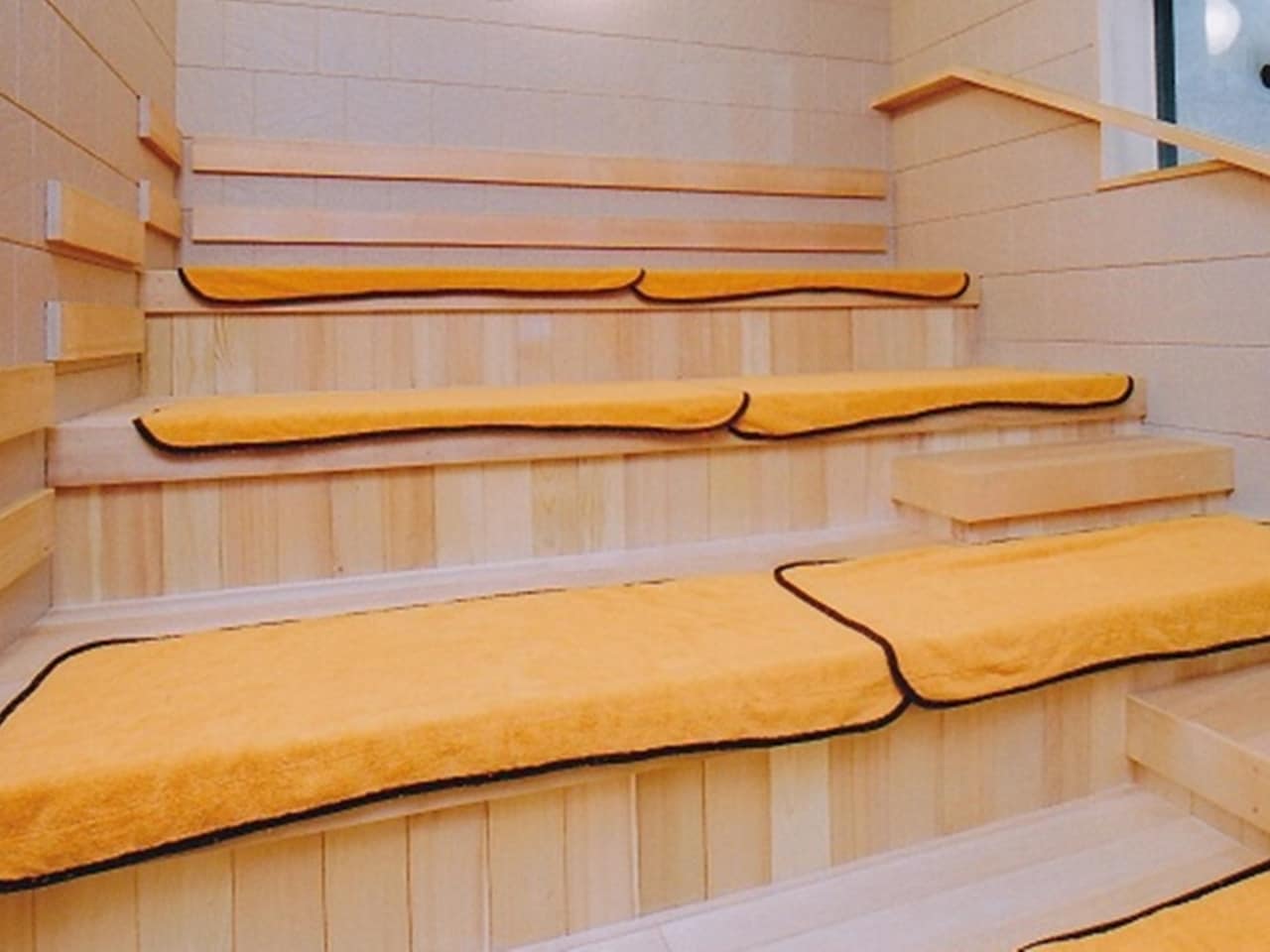 サウナ（朝は利用不可）