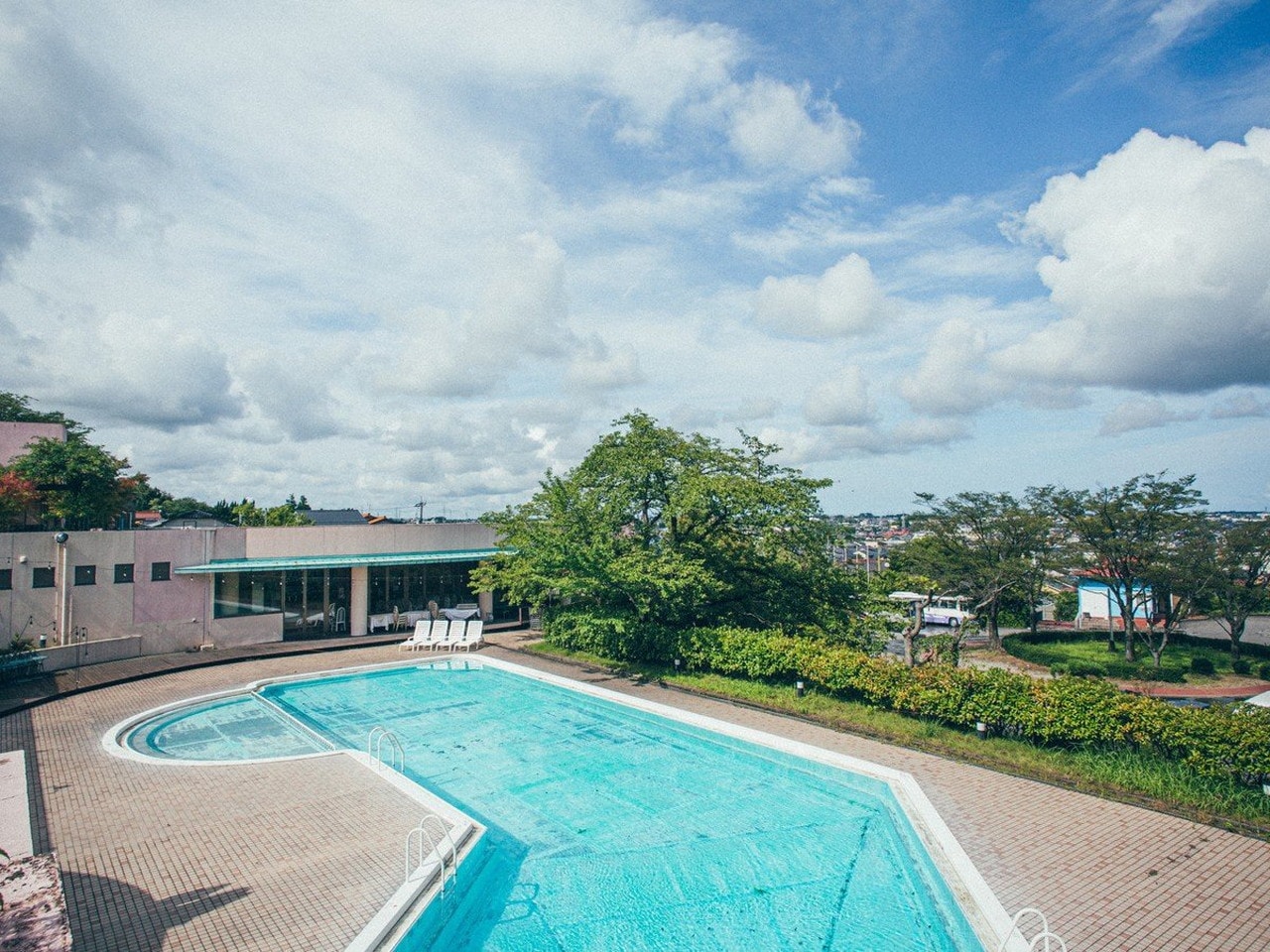 屋外プール【夏季限定】　