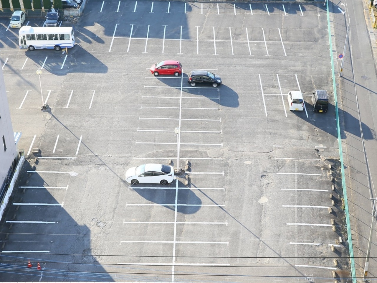 無料平面駐車場200台以上