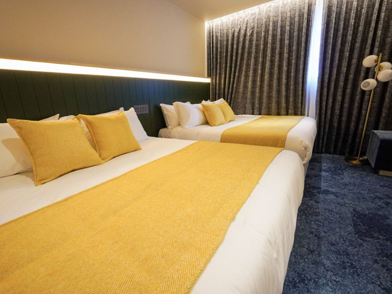 ジュニアスイート