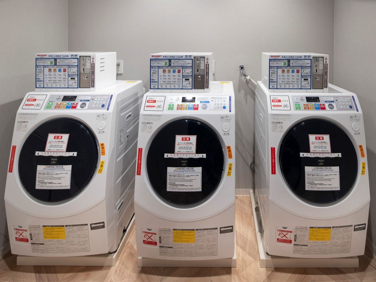 コインランドリー（2F）