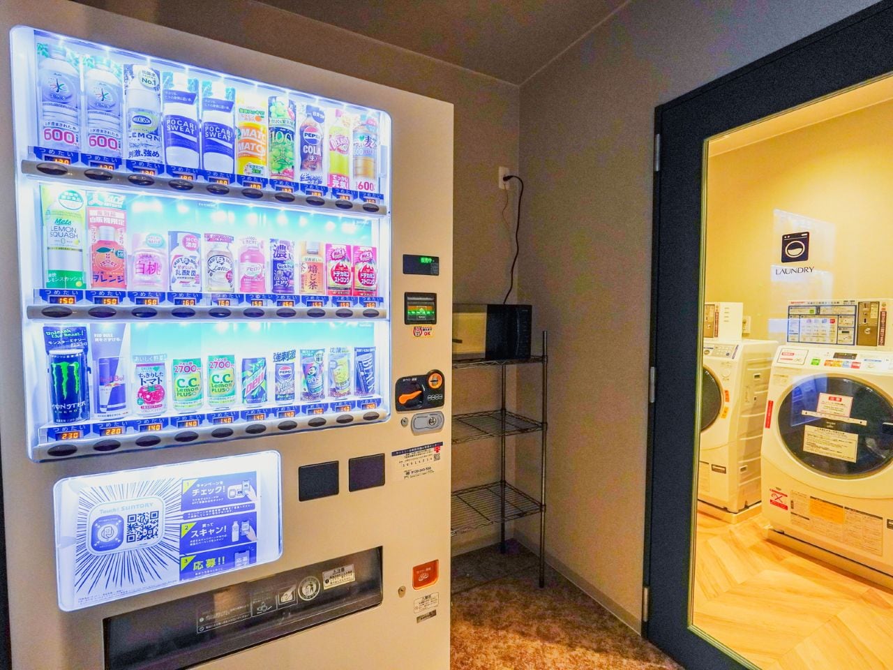 自動販売機（2F）