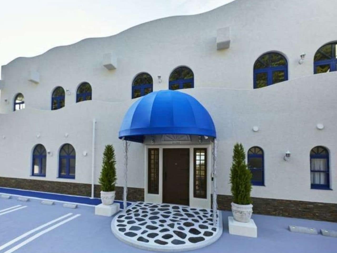 ホテル正面入り口