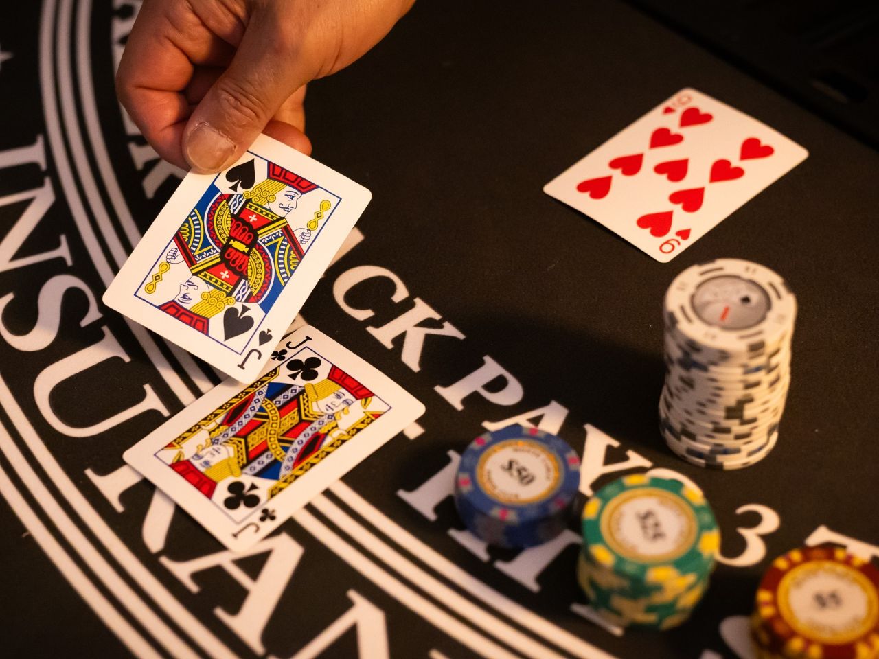 【CASINO GAME NIGHT】