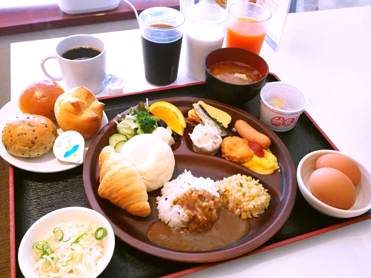 朝食バイキング　盛り付け例