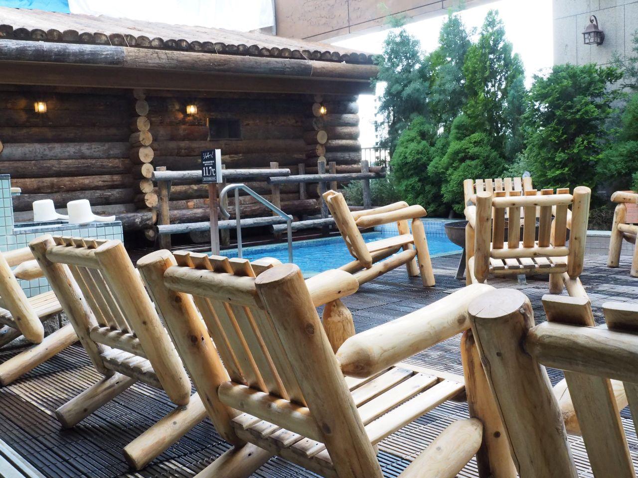 露天　フィンランドサウナと、ととのいスペース