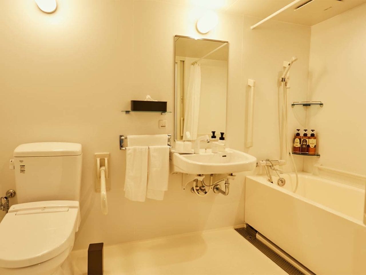 バリアフリー デラックスシングル　浴室