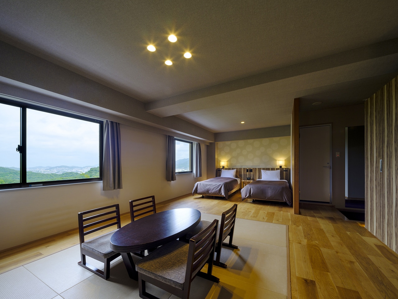 【本館】  和洋室