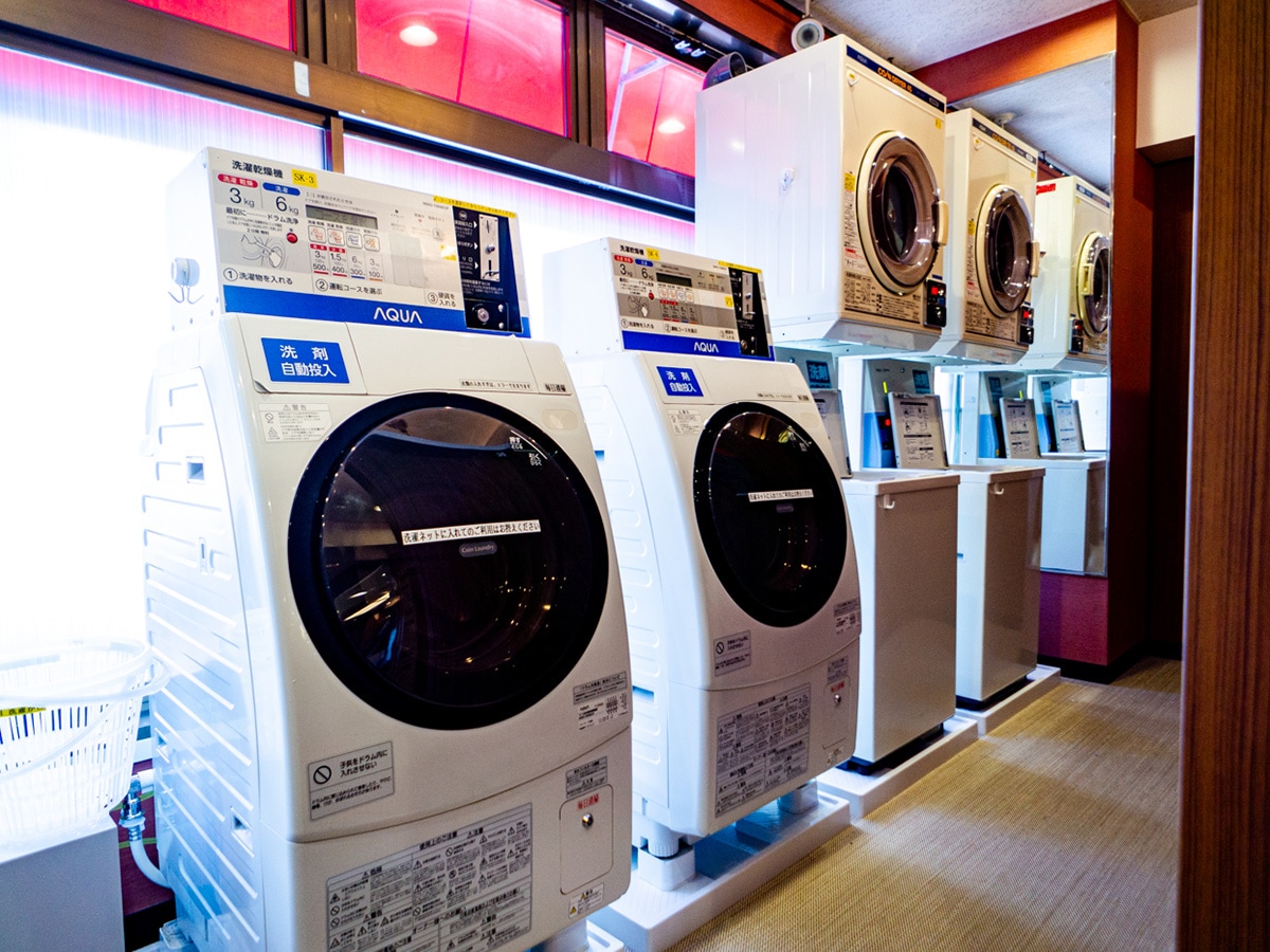 コインランドリー、自動販売機、電子レンジ、製氷機