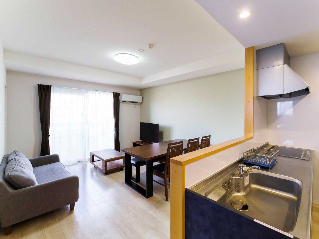 禁煙デラックスファミリールーム