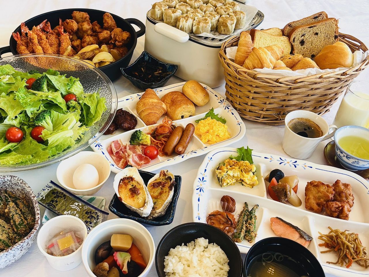朝食