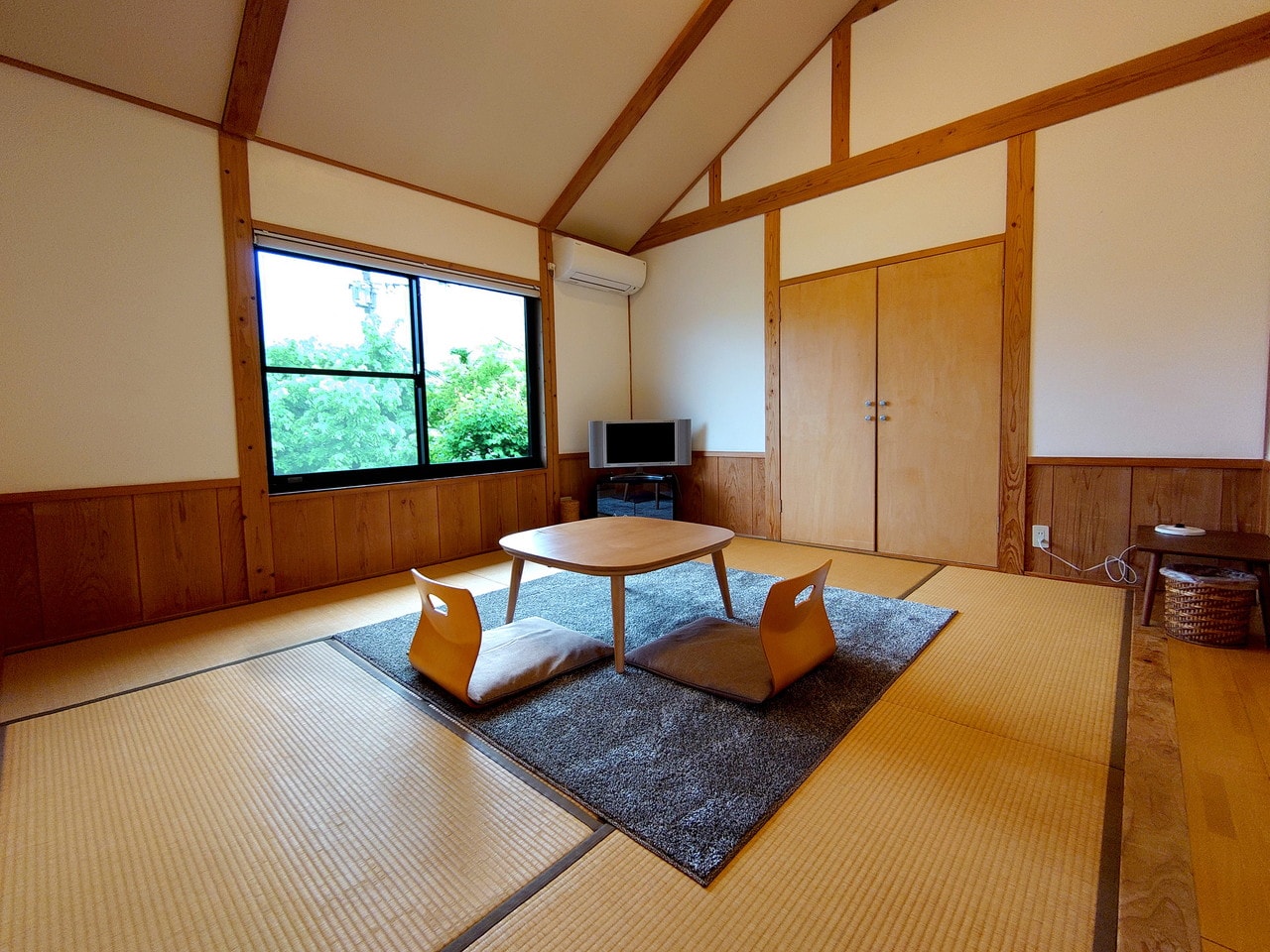 和室8畳【サクラ】