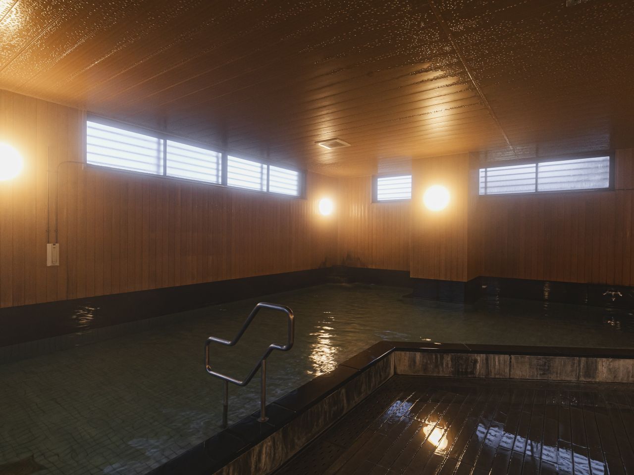 自慢の極上美肌湯