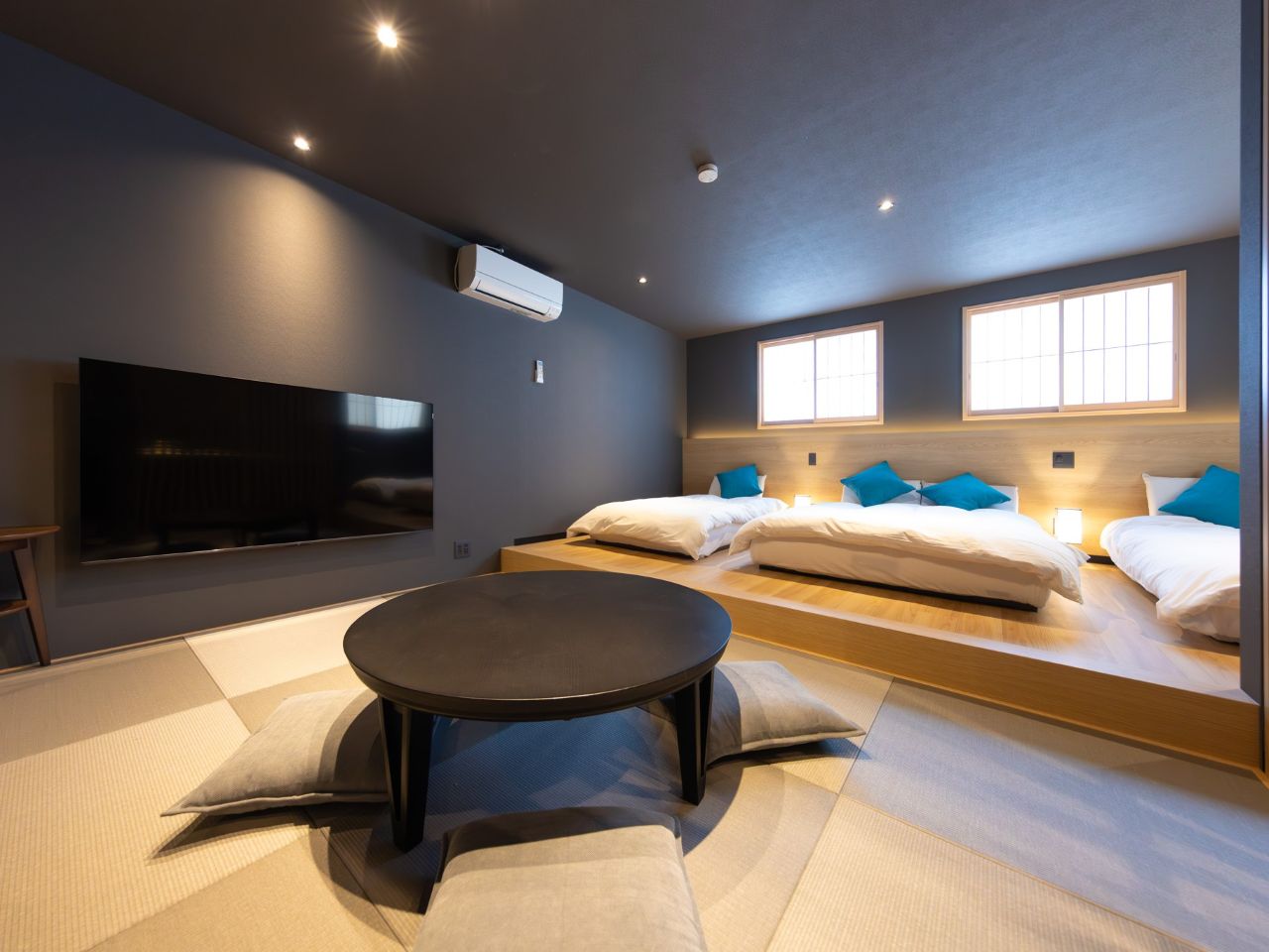 ファミリールーム（3ベッド）（2F)