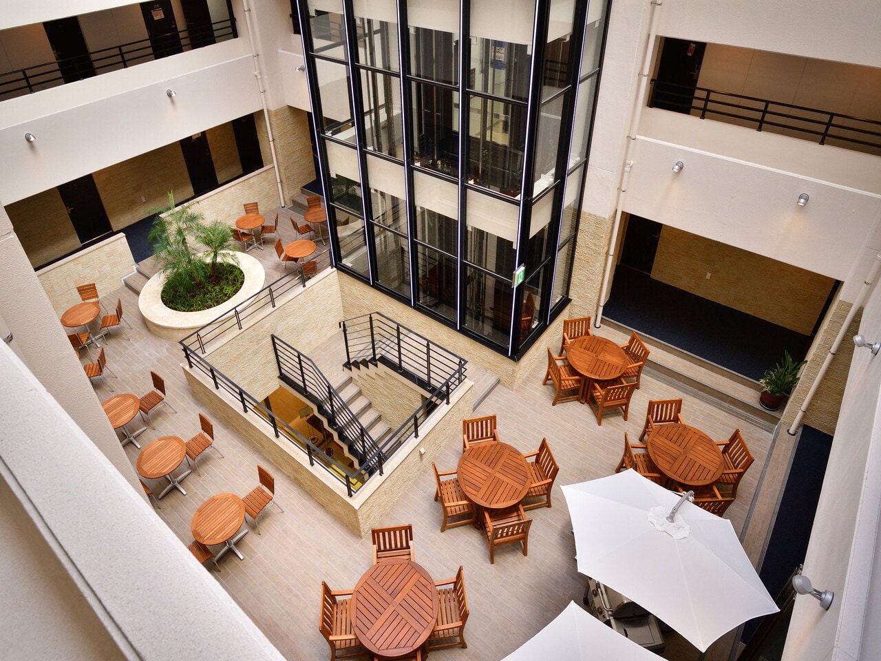 解放感のあるテラス