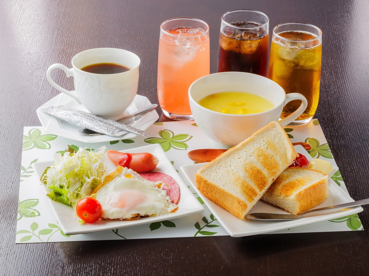 洋朝食例