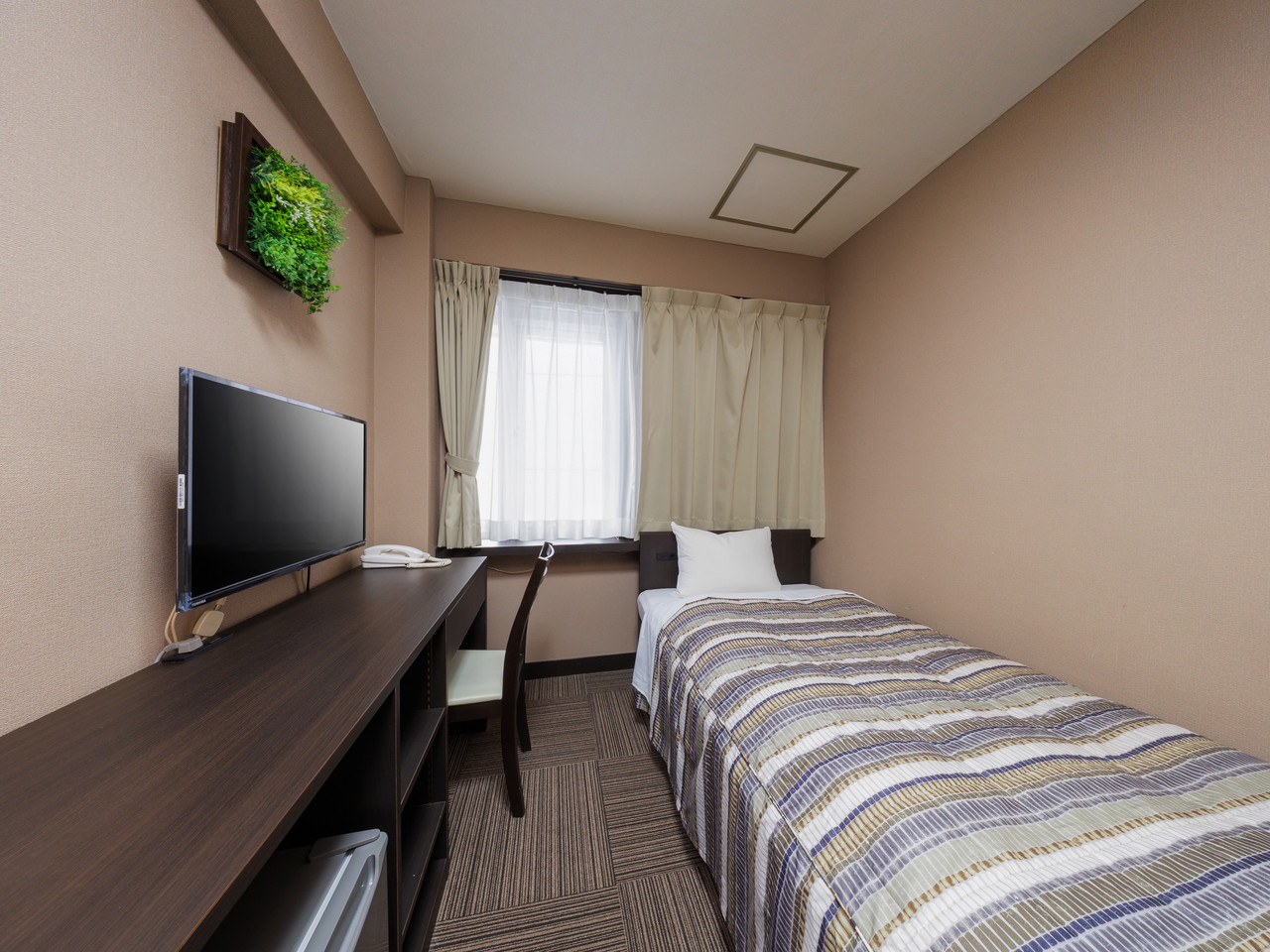 シングル(バス・トイレ付)